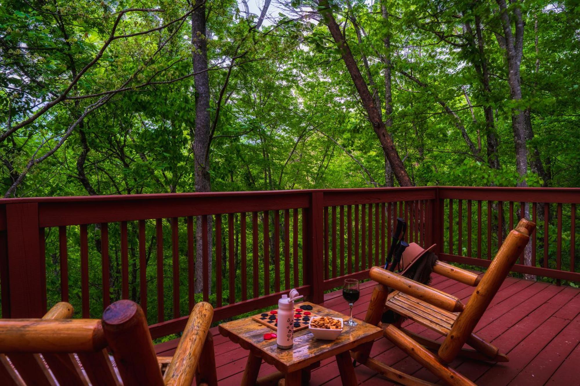 Cabin In A Gated Resort With Seasonal Resort Pool Pigeon Forge Exterior photo
